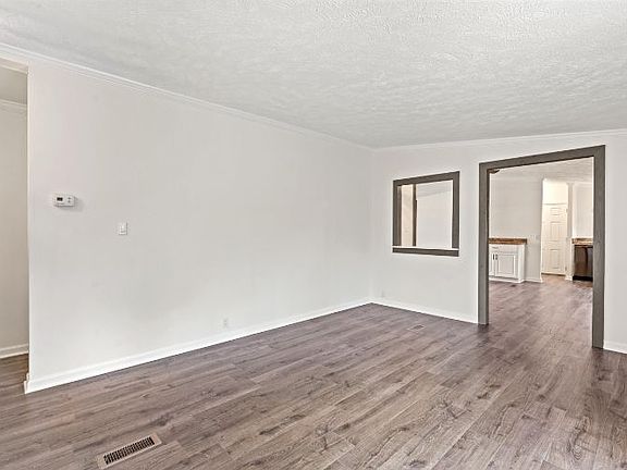2nd image of 153 Effie Dr