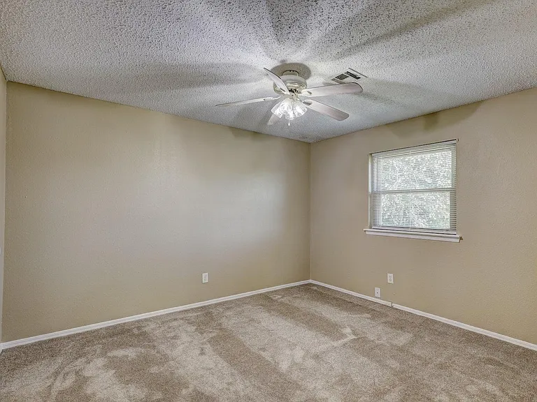 316 S Morgan Dr — Photo 9