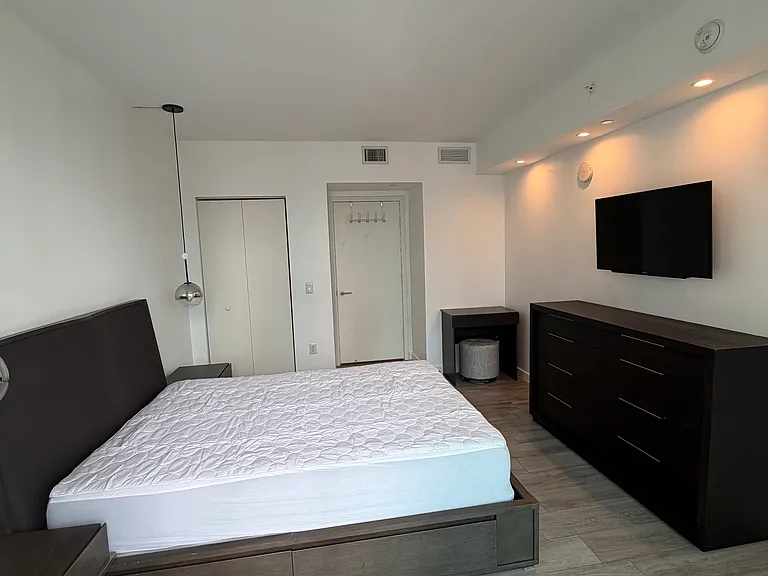 1100 S Miami Ave #3008 — Photo 6