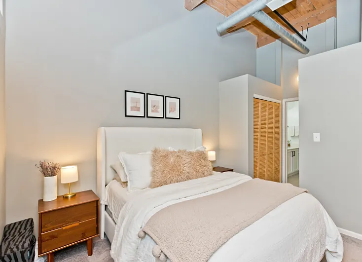215 N Aberdeen St #403B — Photo 9