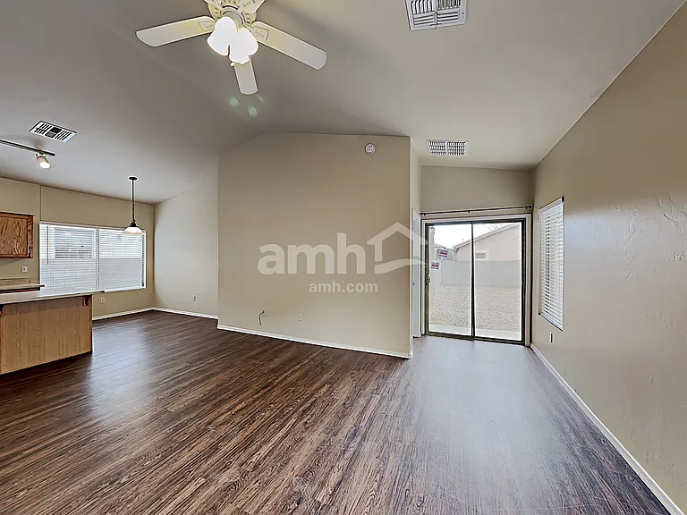 307 E Camino Limon Verde — Photo 7