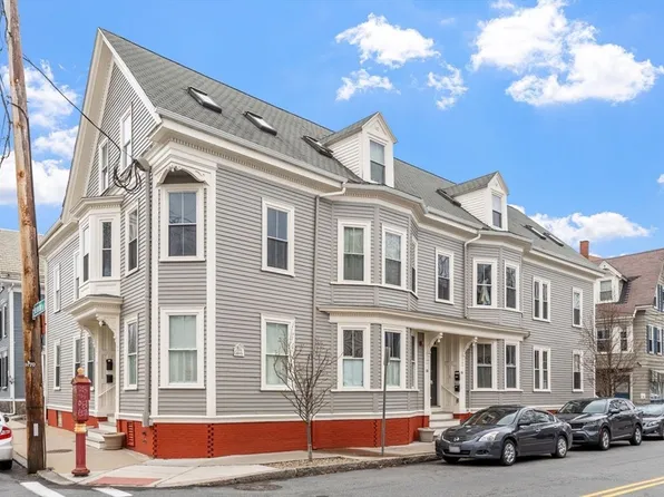 66 Essex St #1, Salem, MA 01970