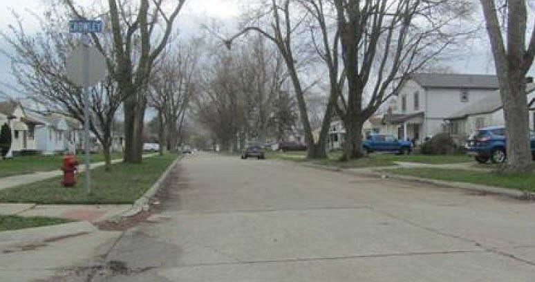 2nd image of 7949 Huron St
