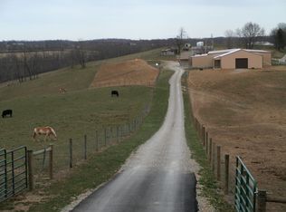 61245 Sandy Ridge Rd, Barnesville, OH 43713