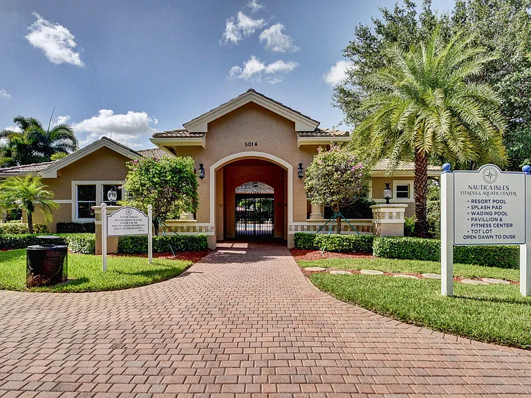 5029 Starblaze Dr — Photo 80