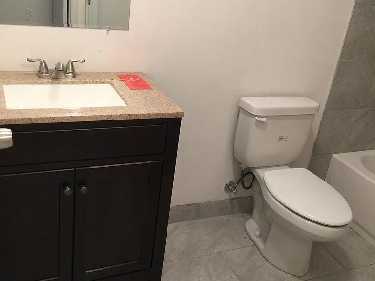 337 N 40th St #3 — Photo 10