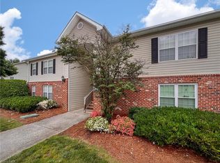 1885 Crest Hollow Dr APT 202, Winston Salem, NC 27127