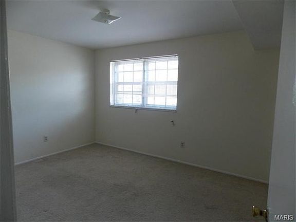 5th image of 6739 Highland House Ct APT B