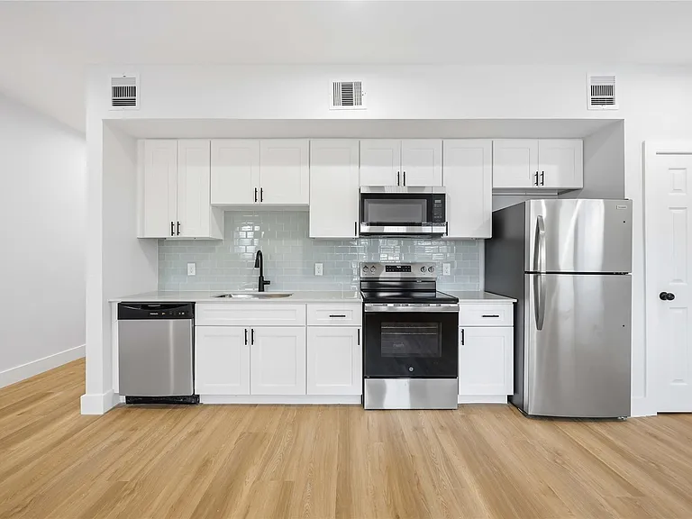 7625 De Priest St #D — Photo 10