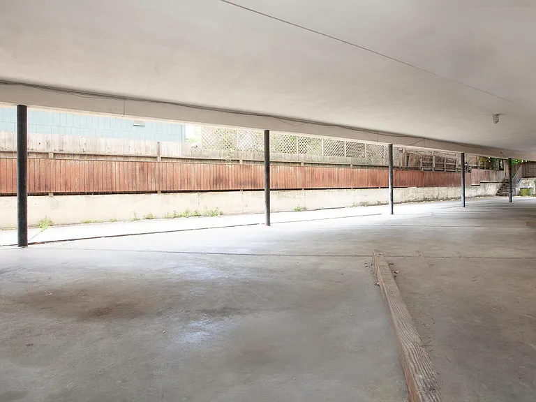1811 Francisco Street — Photo 9