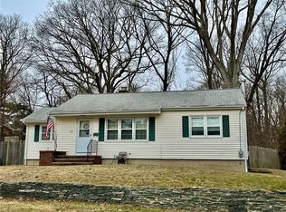 225 Alvin St, Warwick, RI 02886