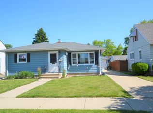 1908 28th St, Kenosha, WI 53140
