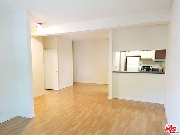 living room, Kitchen