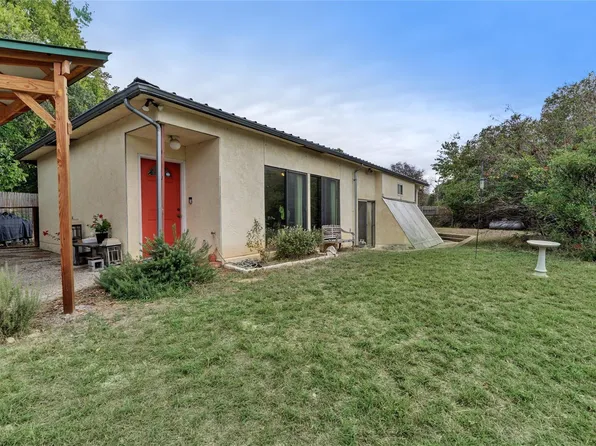 2109 Saratoga Dr, Austin, TX 78733