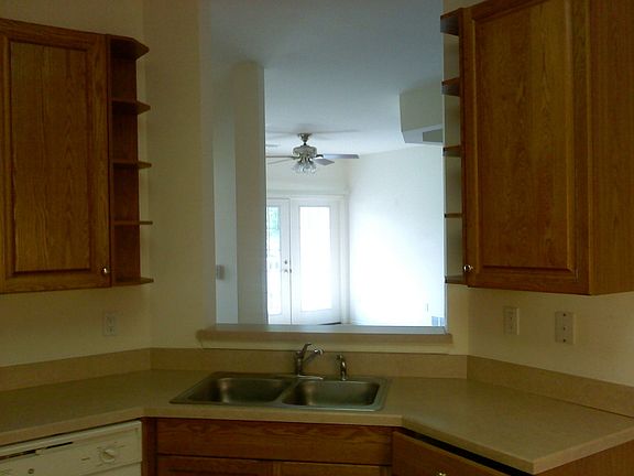 View from Ktichen looking into L/r.