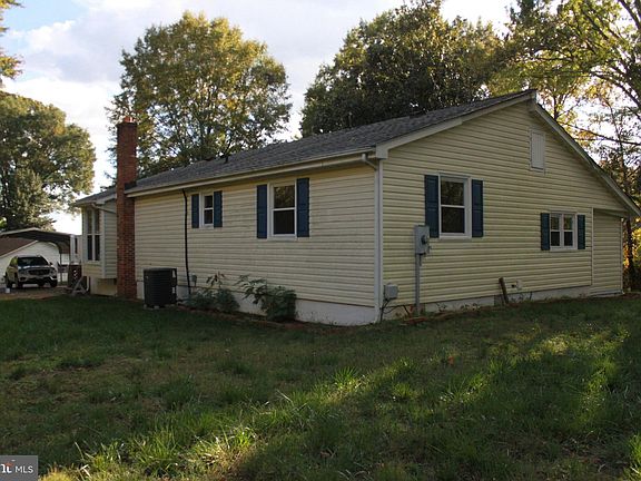 3rd image of 505 Wyne Dr