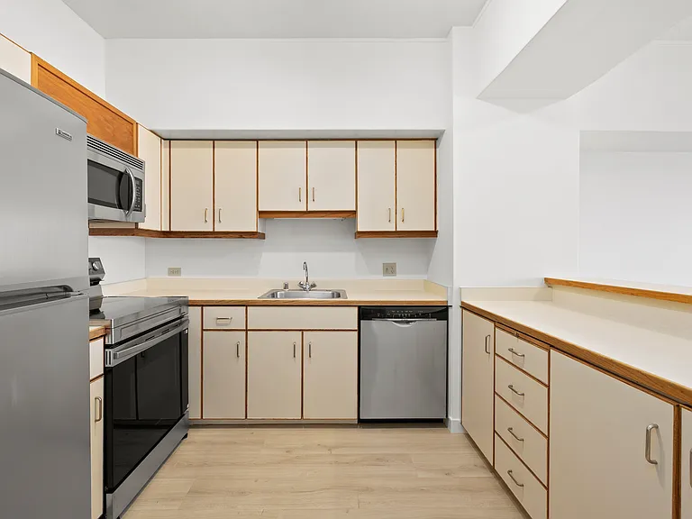 6363 Christie Ave #1823 — Photo 1