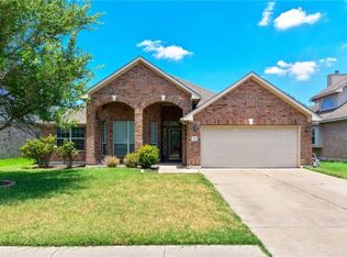 324 Swenson Dr, Hutto, TX 78634