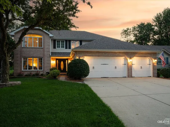 3031 Brossman St, Naperville, IL 60564