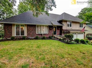 5012 W 96th St, Overland Park, KS 66207