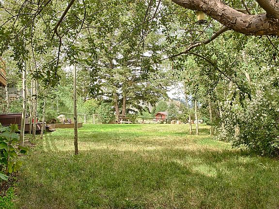 3rd image of 535 Pine Dr