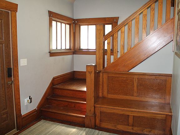 Beautiful original woodwork