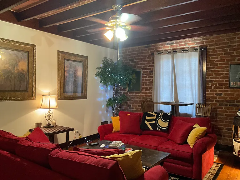 1015 Dauphine St #C — Photo 7