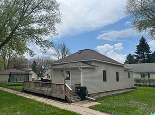 325 Salem St, Whiting, IA 51063