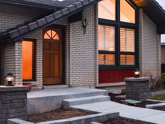 New Entry Steps & Hardscape