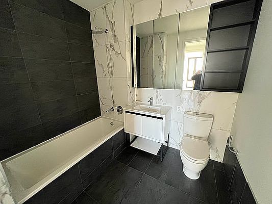 5th image of 635 4th Ave #1216