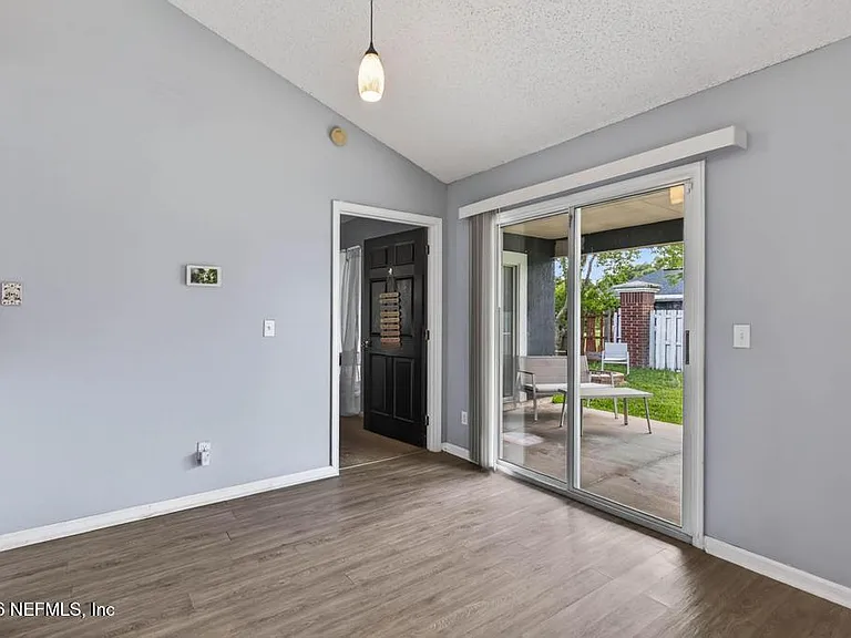 10842 Lydia Estates Dr — Photo 44