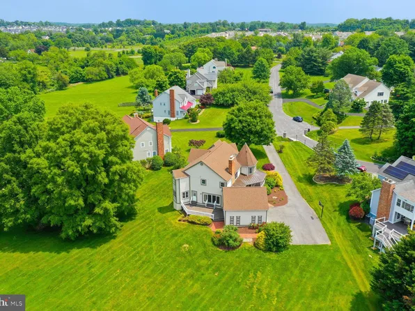21745 Brink Meadow Ln, Germantown, MD 20876