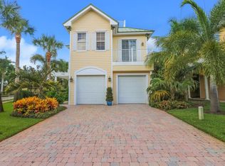 7992 SE Asaro St, Hobe Sound, FL 33455