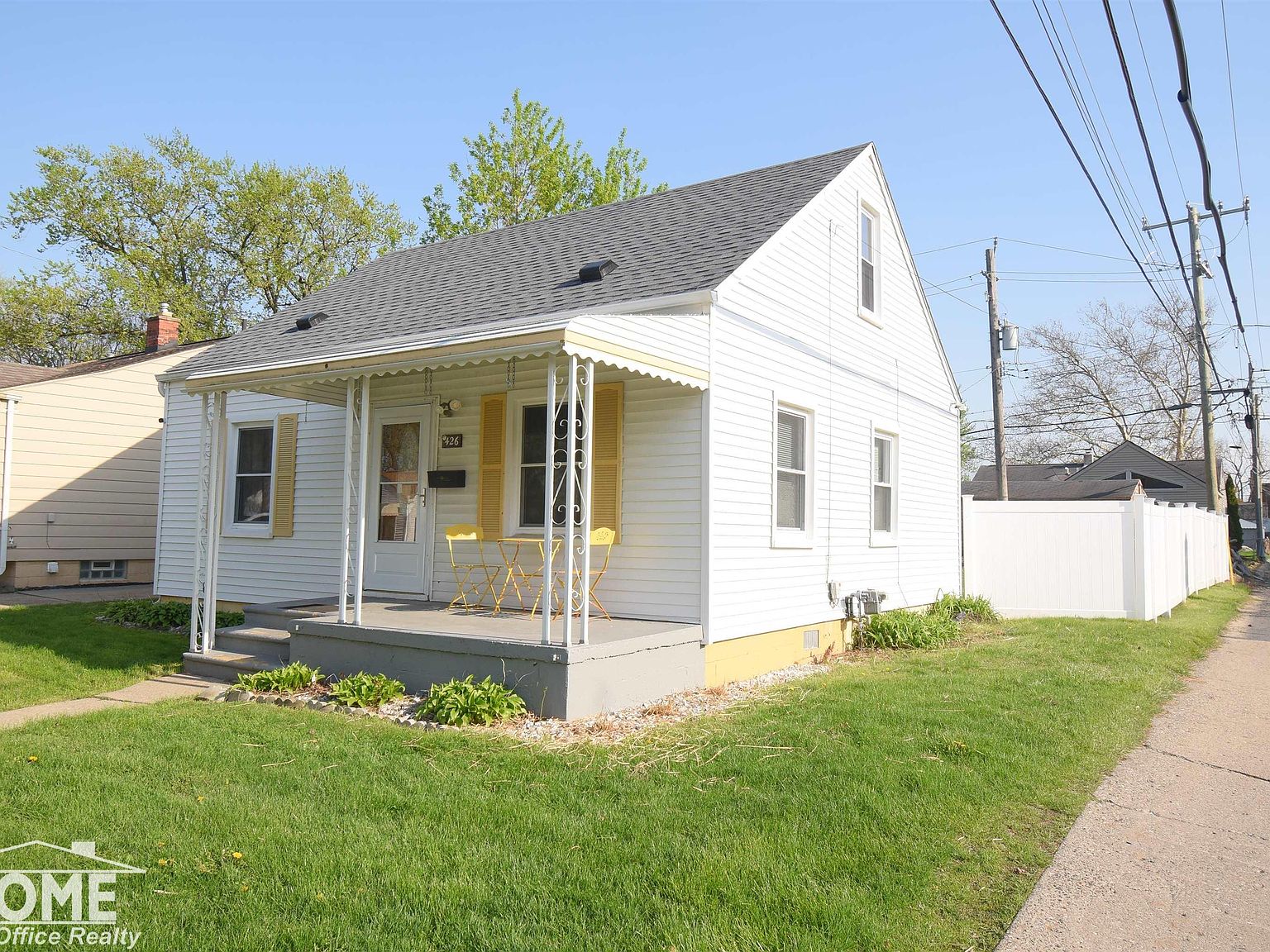 426 E Webster St, Ferndale, MI 48220