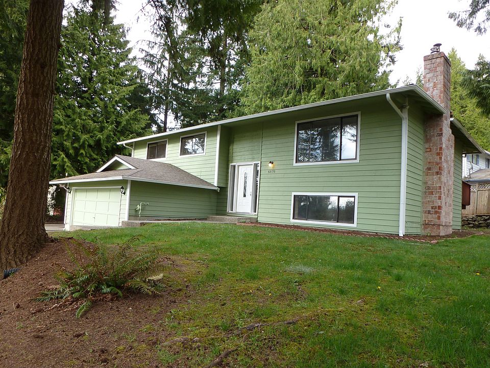 1st image of 6878 Clover Blossom Ln NE