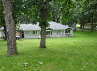 22430 733rd Ave, Albert Lea, MN 56007
