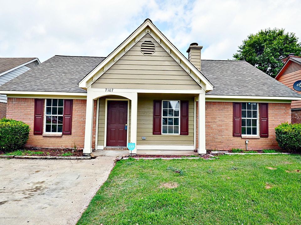 1st image of 7107 Hampton Dr