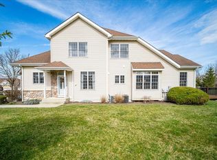 28 Alta Dr, Wappingers Falls, NY 12590