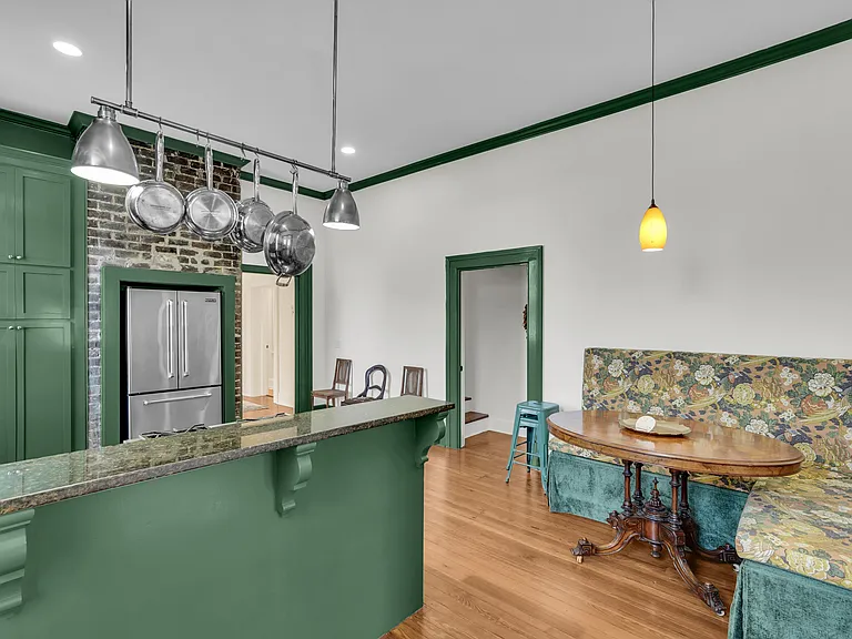 216 W Park Ave #C — Photo 14