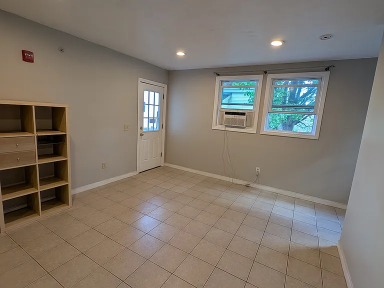 3 Barton St #3 — Photo 5