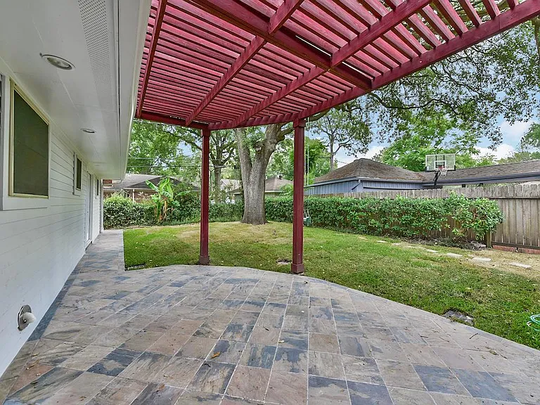 5238 Ariel St — Photo 22