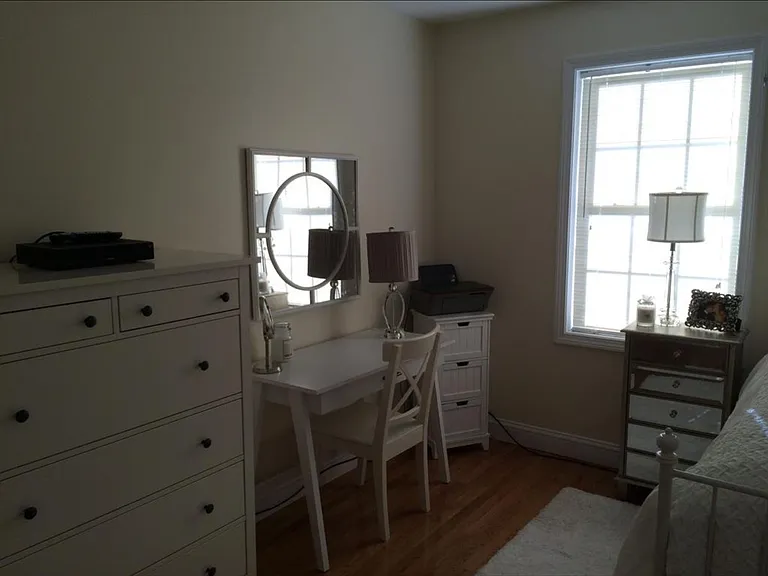 56 Huxley Ave — Photo 7