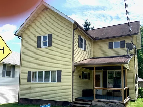 14 Kingsbury Ave, Towanda, PA 18848