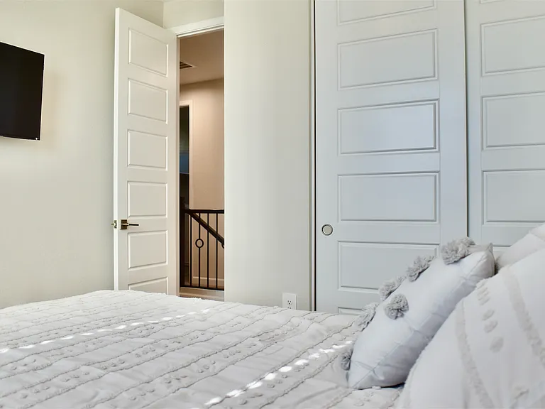 5128 E Coolbrook Ave — Photo 25