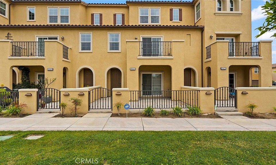 1st image of 10415 Satinwood Ct