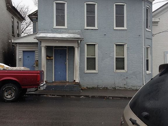 2nd image of 126 Pennsylvania Ave #2