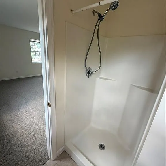 16 Brenden St — Photo 10