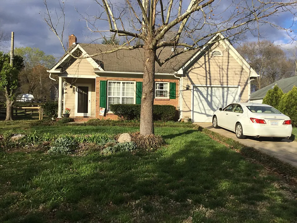 10522 Southern Oak Ct