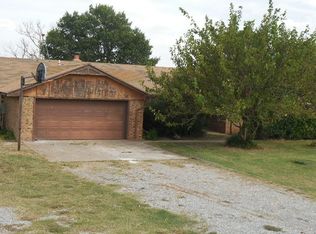 284 NW Post Oak Rd, Indiahoma, OK 73552
