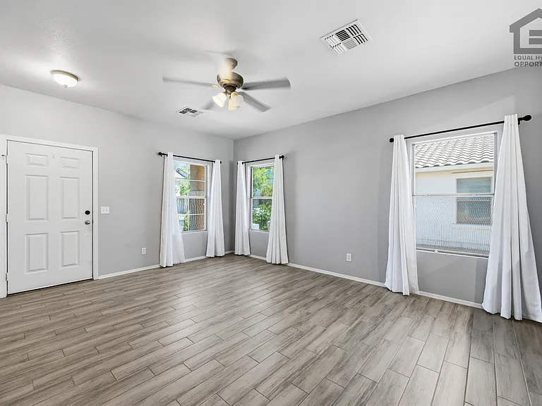 1328 S Bridgegate Dr — Photo 4